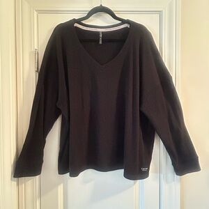 Plus Size Calvin Klein Women's Black V-Neck Ribbed Top